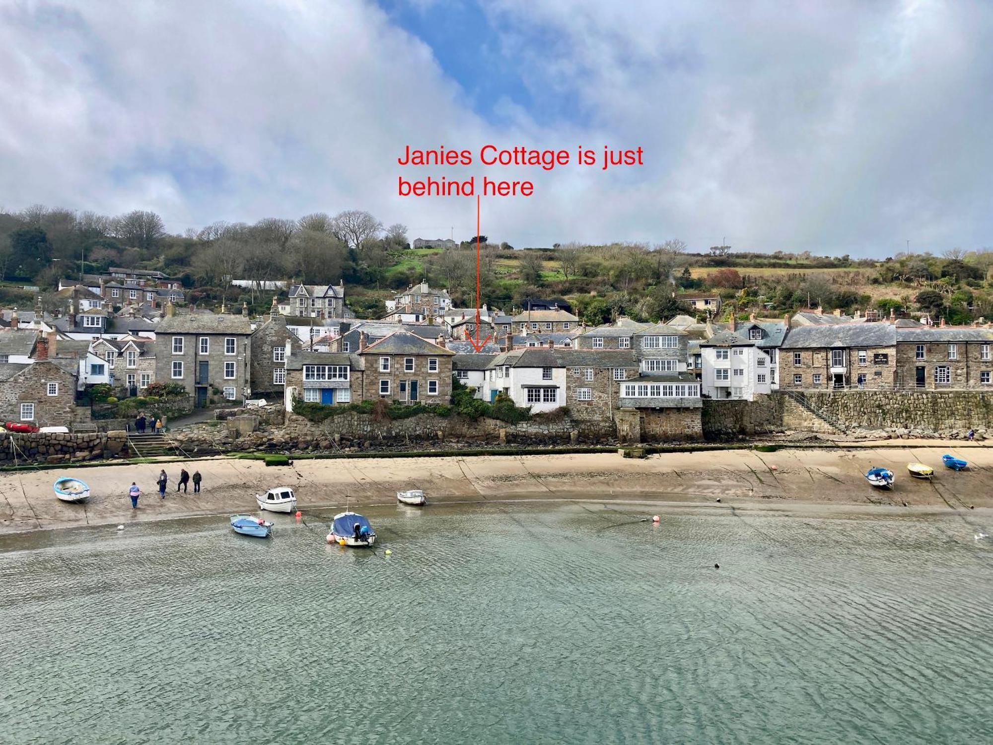 Janies Cottage~ Mousehole~Eclectic Interiors & Vintage Charm Экстерьер фото