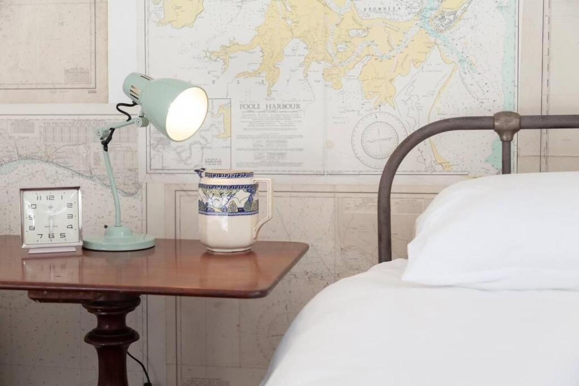 Janies Cottage~ Mousehole~Eclectic Interiors & Vintage Charm Экстерьер фото
